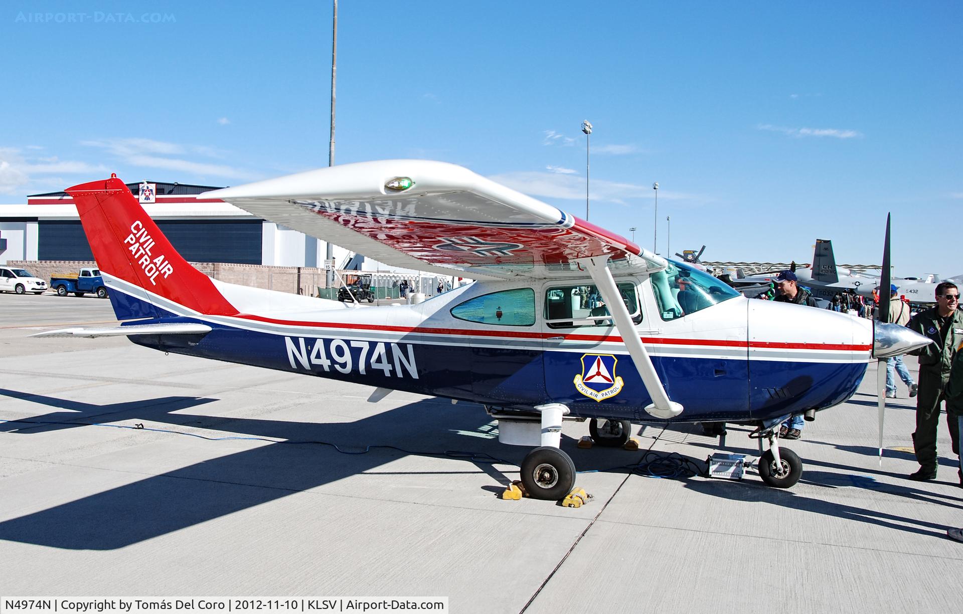 N4974N, 1979 Cessna 182Q Skylane C/N 18267495, N4974N 1979 Cessna 182Q Skylane C/N 18267495 (Civil Air Patrol)

Aviation Nation 2012

Las Vegas - Nellis AFB (LSV / KLSV)
USA - Nevada, November 10, 2012
Photo: Pilar Dumas - T Del Coro