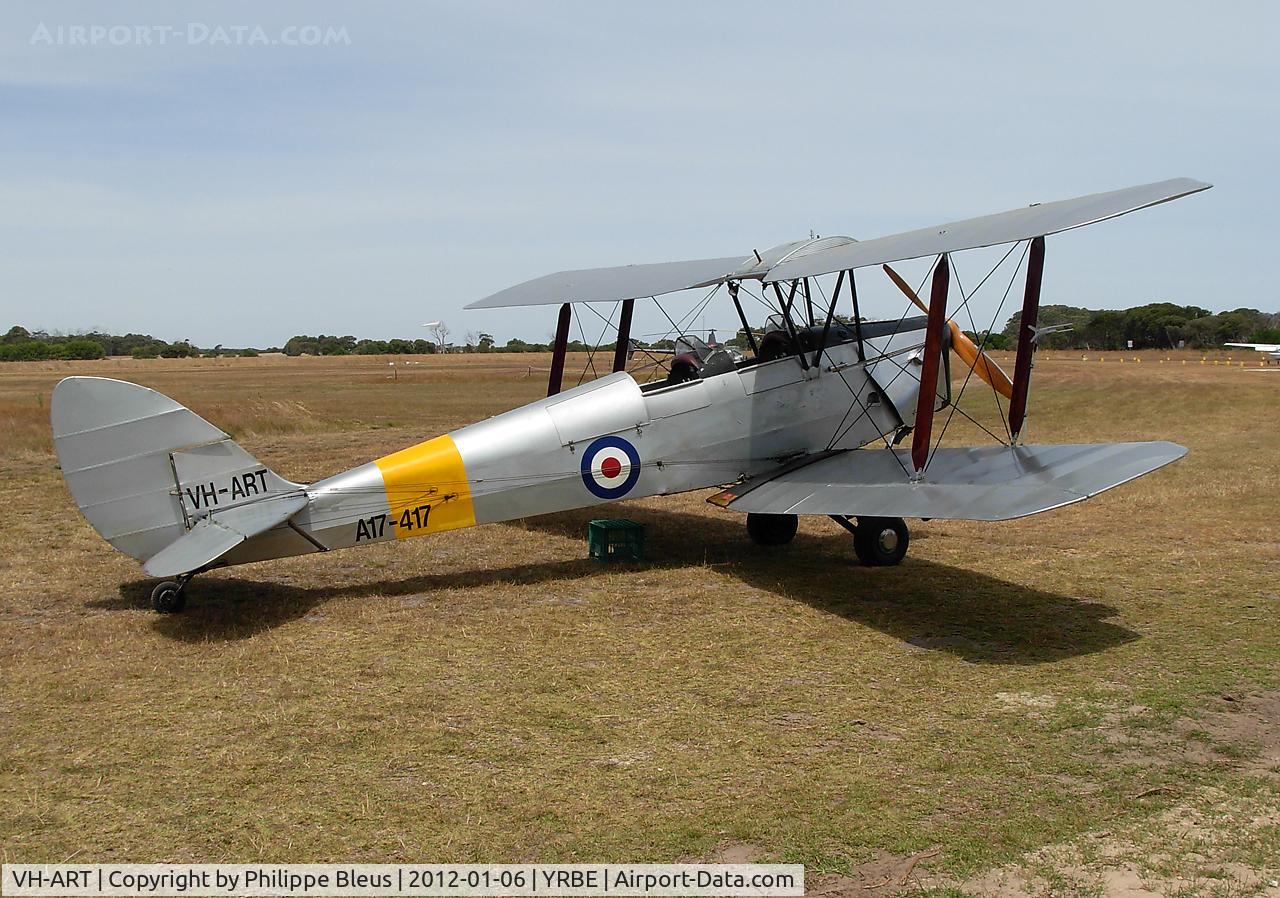 VH-ART, 1941 De Havilland Australia DH-82A Tiger Moth C/N DHA592, Local celebrity. Peforms local tourist flights above the coastal town of Robe.