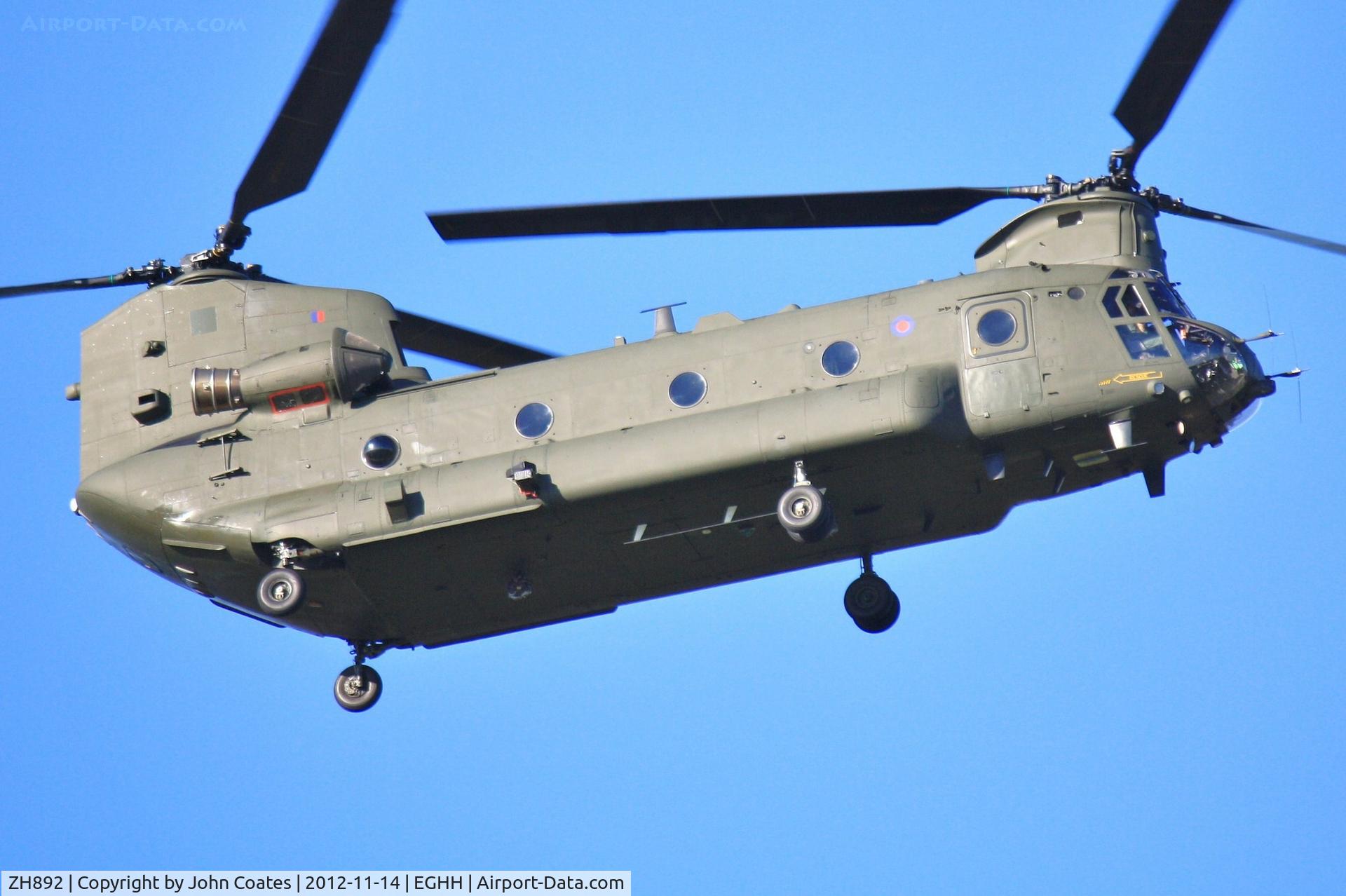 ZH892, Boeing Vertol Chinook HC.2A C/N M4455, Low ILS approach during training. No code noted.