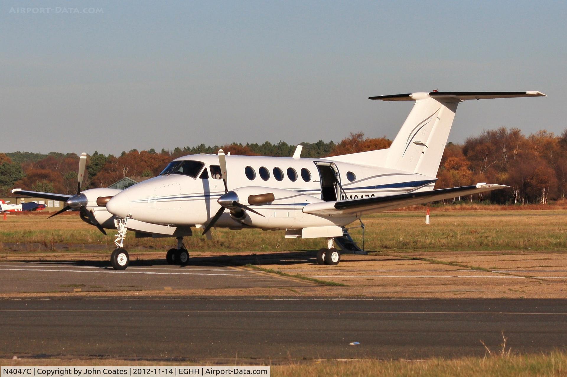N4047C, 1983 Beech 200 Super King Air C/N BB202, Short visit , built in 1983 but looking great.