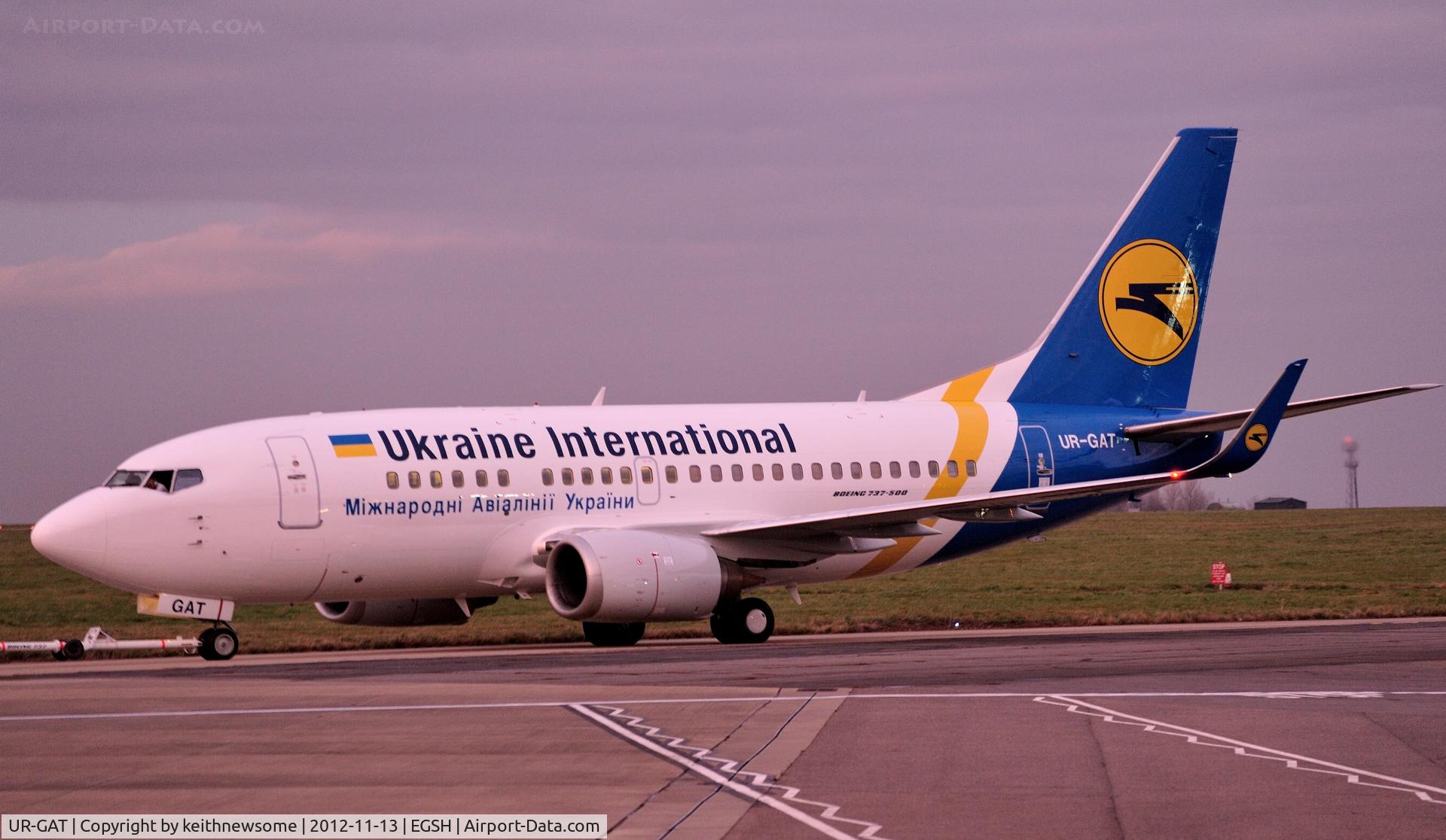 UR-GAT, 1993 Boeing 737-528 C/N 25237, Leaving Air Livery with 'purple haze'
