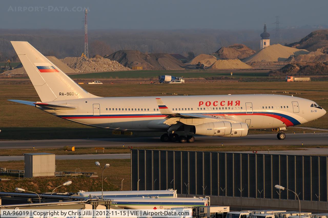 RA-96019, 2009 Ilyushin Il-96-300 C/N 74393202019, Rossiya