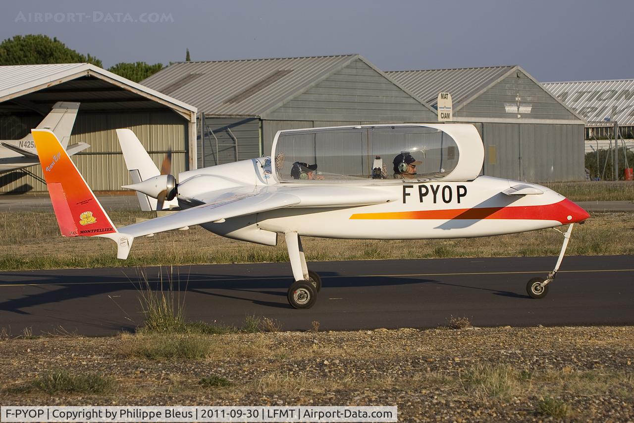 F-PYOP, Rutan VariEze C/N 2042, Taxiing out off the 