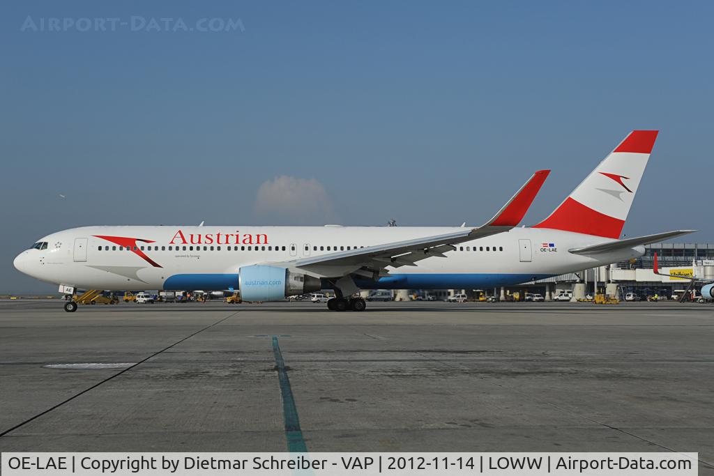 OE-LAE, 2000 Boeing 767-3Z9/ER C/N 30383, Boeing 767-300 Austrian Airlines with operated by Tyrolean Airways sticker
