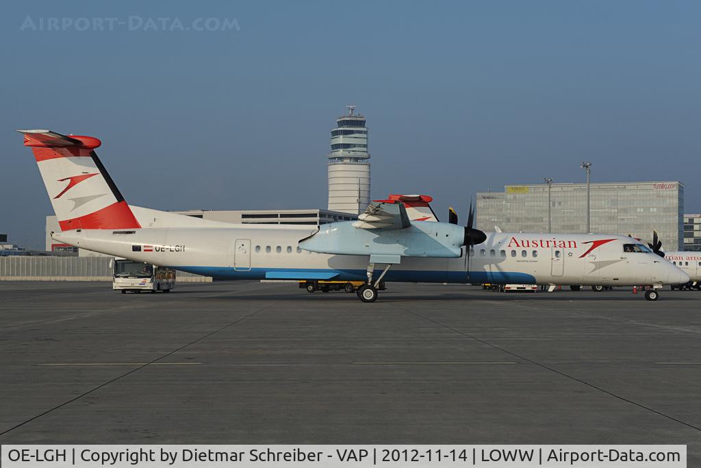 OE-LGH, 2002 De Havilland Canada DHC-8-402Q Dash 8 C/N 4075, Dash 8-400 Austrian Airlines with operated by Tyrolean Airways sticker