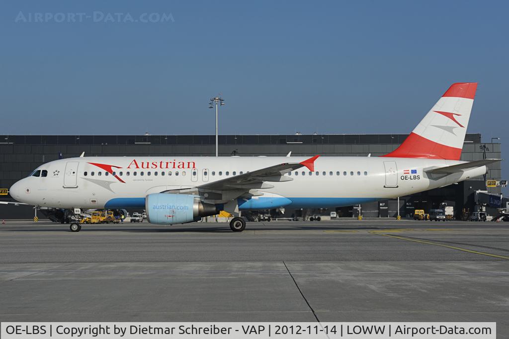OE-LBS, 2000 Airbus A320-214 C/N 1189, Airbus A320 Austrian Airlines with operated by Tyrolean Airways sticker