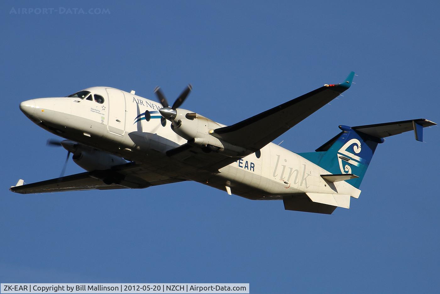 ZK-EAR, 1999 Beech 1900D C/N UE-388, off from 02