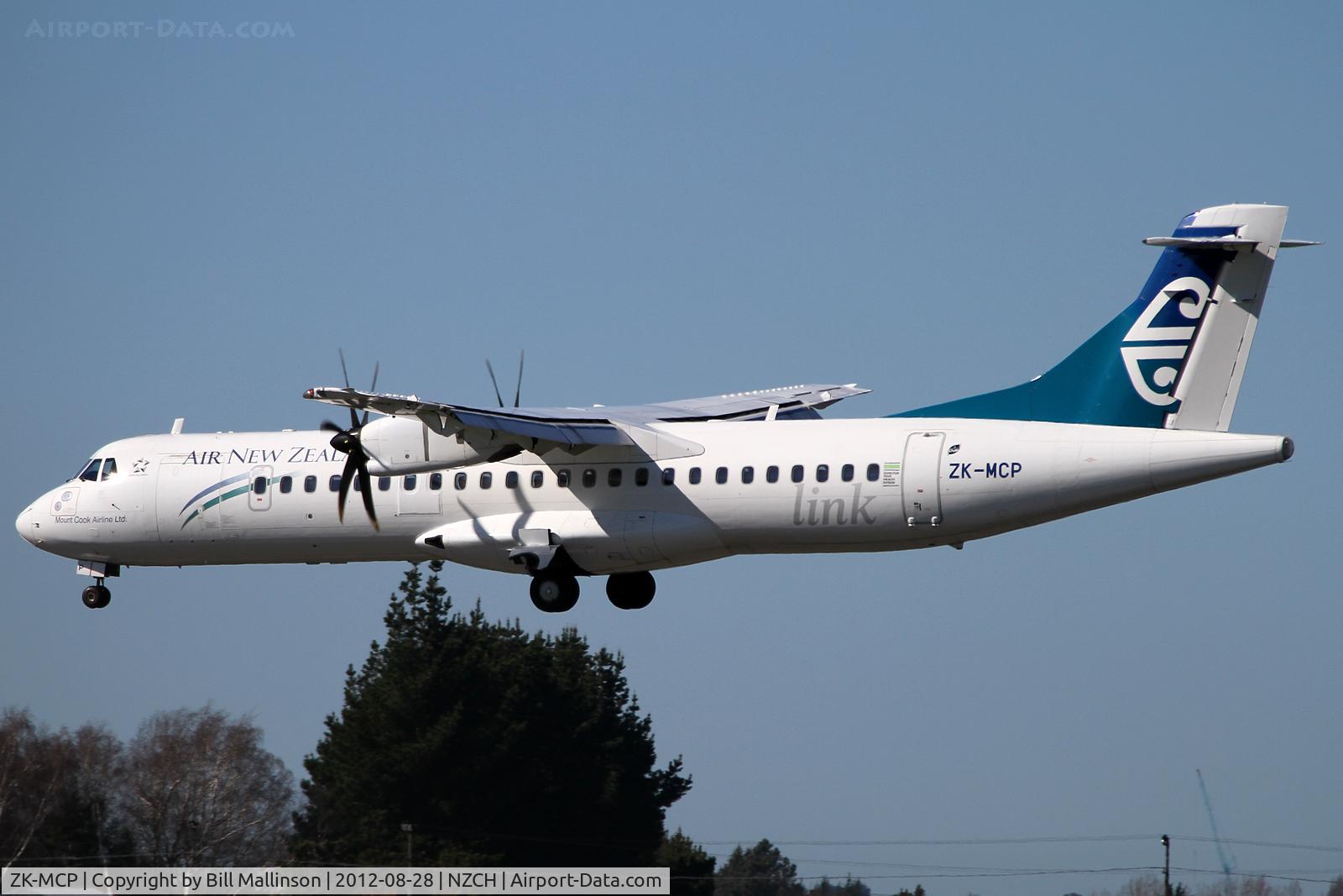 ZK-MCP, 2000 ATR 72-212A C/N 630, plain grey rudder