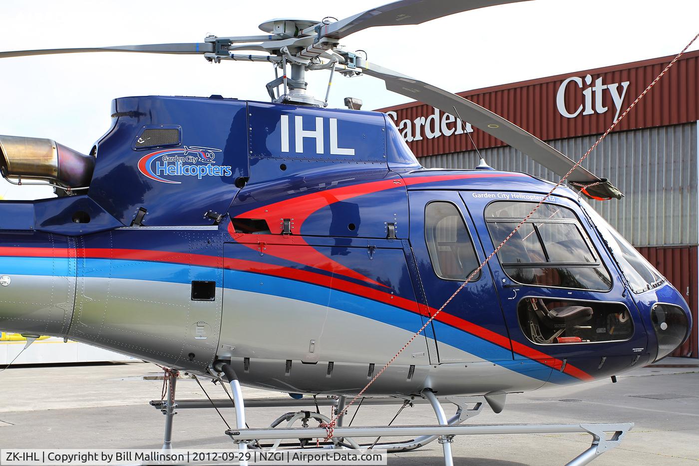 ZK-IHL, Eurocopter AS-350B-3 Ecureuil Ecureuil C/N 7219, nice and shiny