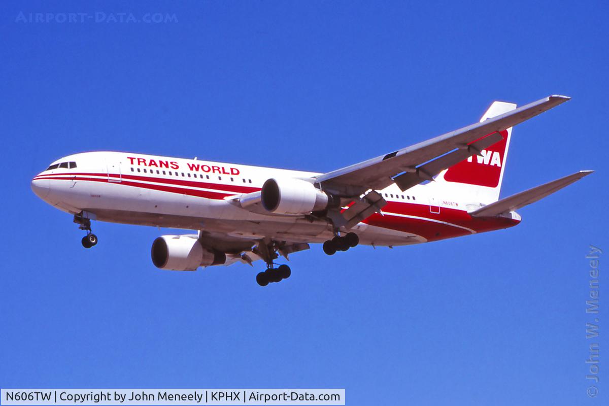 N606TW, 1983 Boeing 767-231 C/N 22569, March 1999