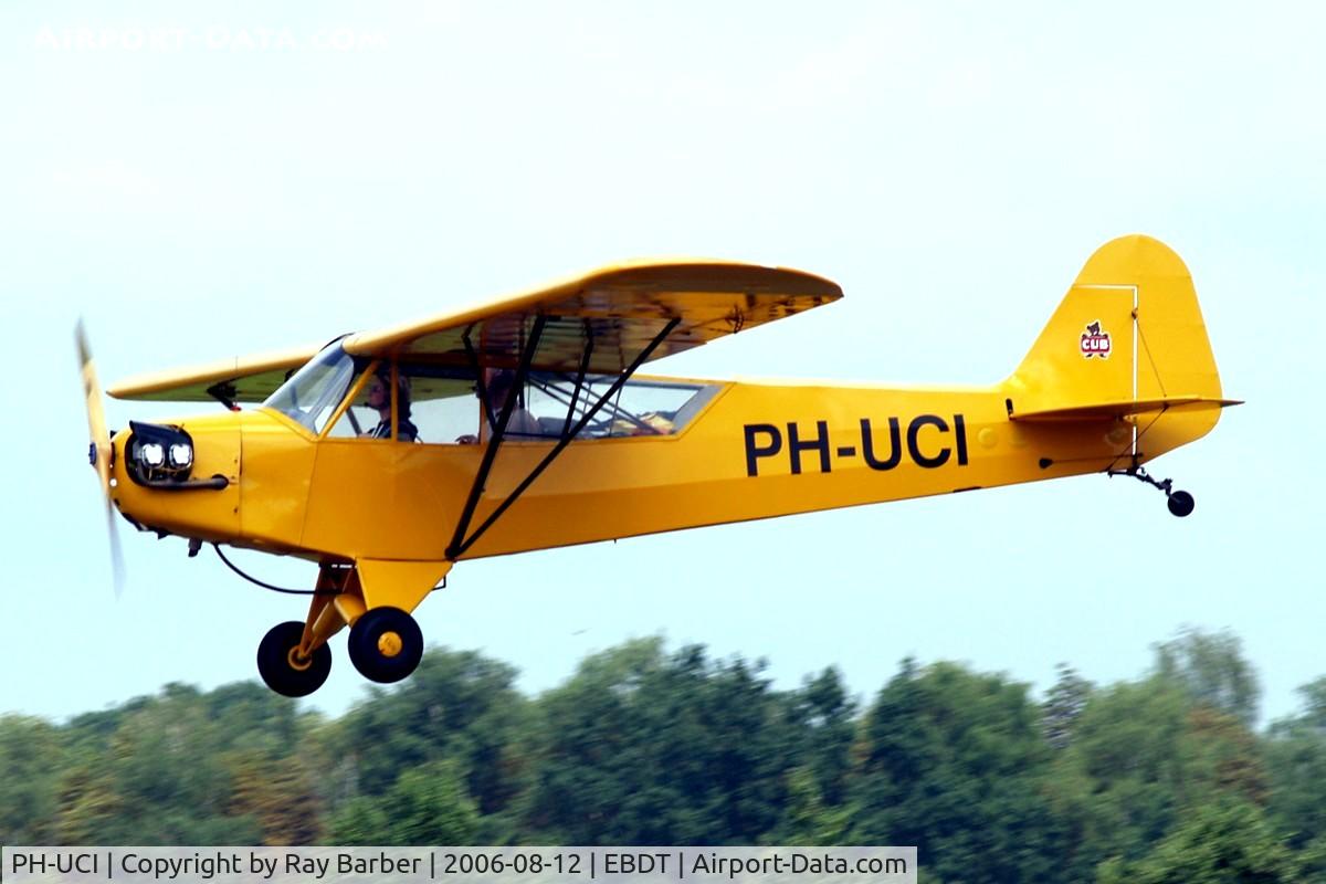 PH-UCI, Piper J3C-65 Cub C/N 13351, Piper J-3C-65 Cub [13351] Schaffen-Diest~OO 12/08/2006