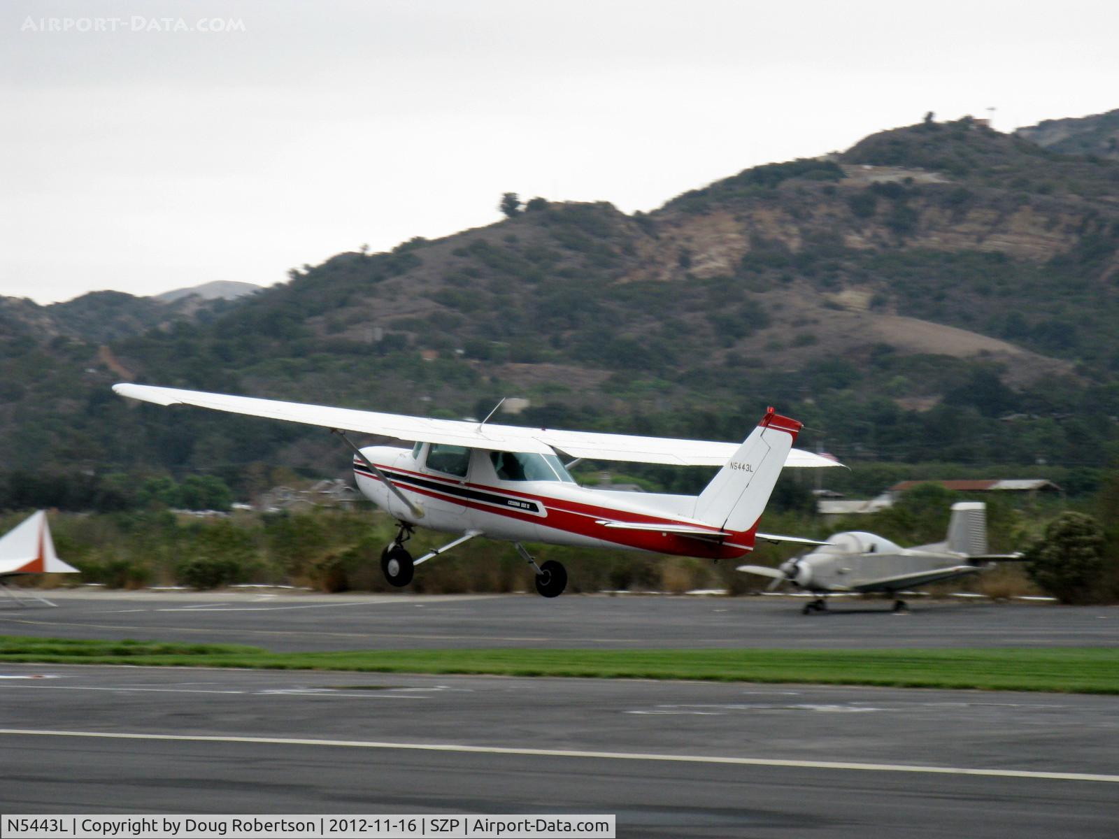 N5443L, 1980 Cessna 152 C/N 15284315, 1980 Cessna 152, Lycoming O-235 115 Hp, another takeoff Rwy 04