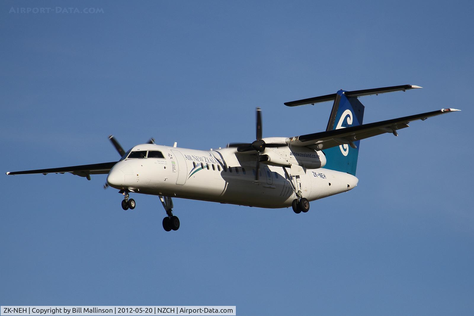 ZK-NEH, 2006 De Havilland Canada DHC-8-311 Dash 8 C/N 623, finals to 02