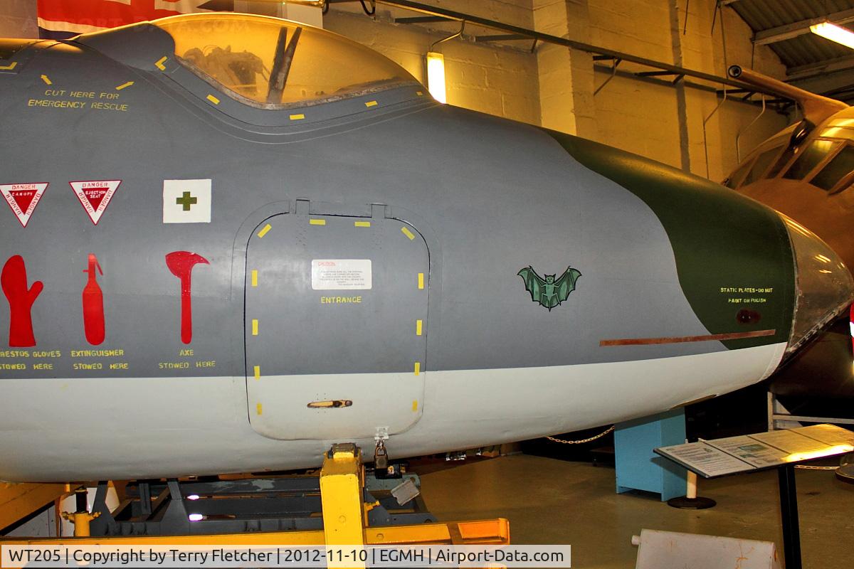 WT205, English Electric Canberra B.15 C/N SH1710, English Electric Canberra B.15, c/n: SH1710