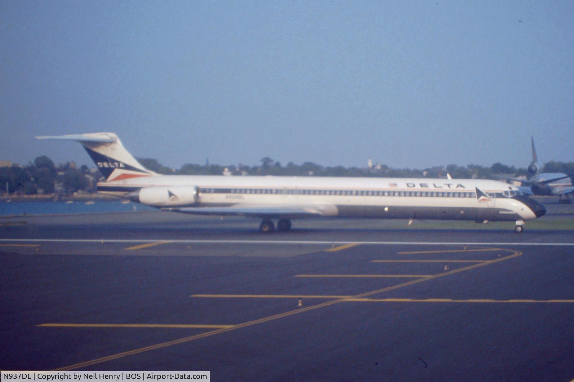 N937DL, 1989 McDonnell Douglas MD-88 C/N 49810, Scanned from original slide - taken September 1991 from aircraft arriving at Boston, MA.