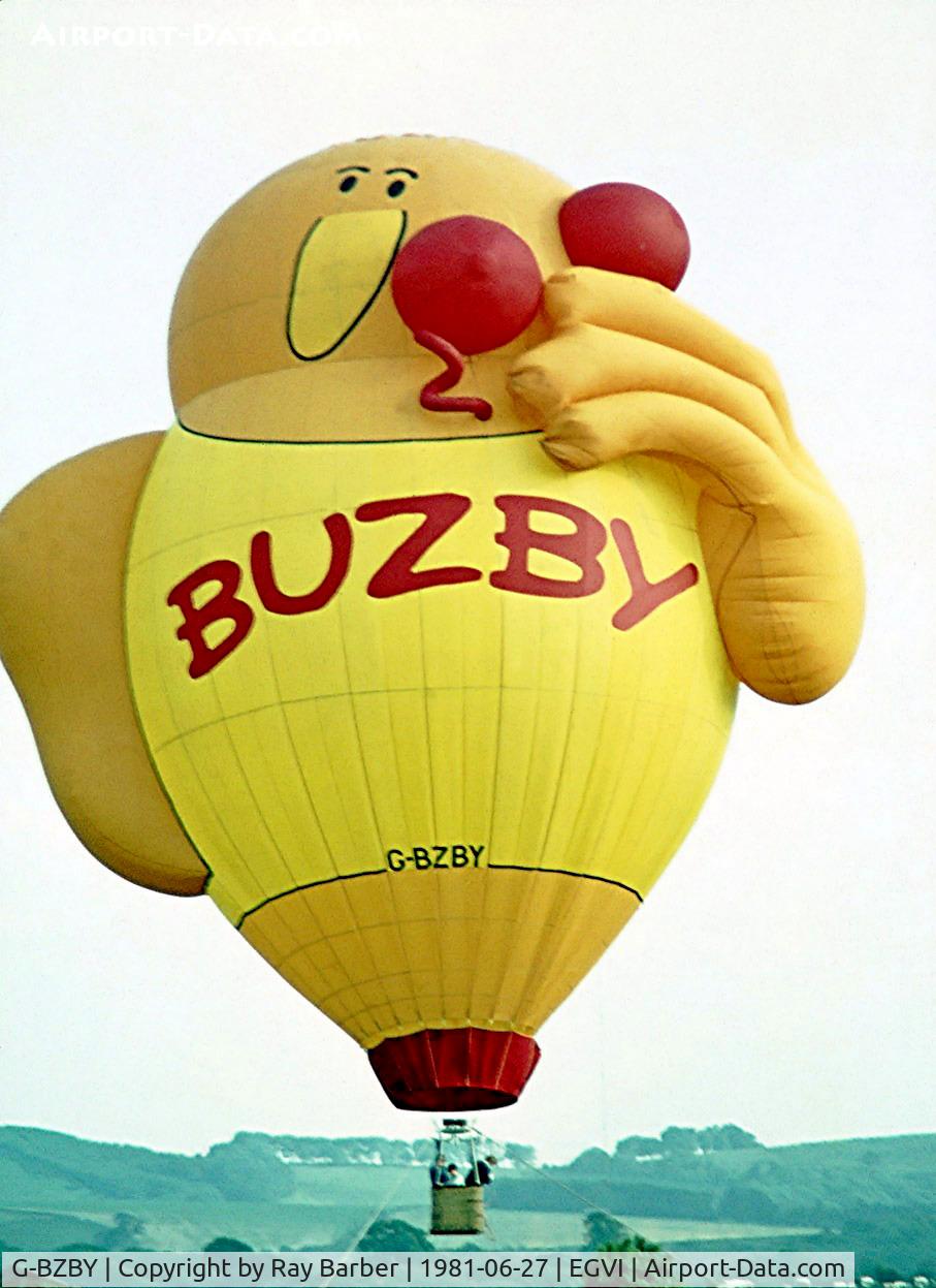 G-BZBY, 1979 Colt Balloons Ltd Colt 56 Buzby C/N 047, Colt Buzby 56SS HAFB [047] RAF Greenham Common~G 27/06/1981.