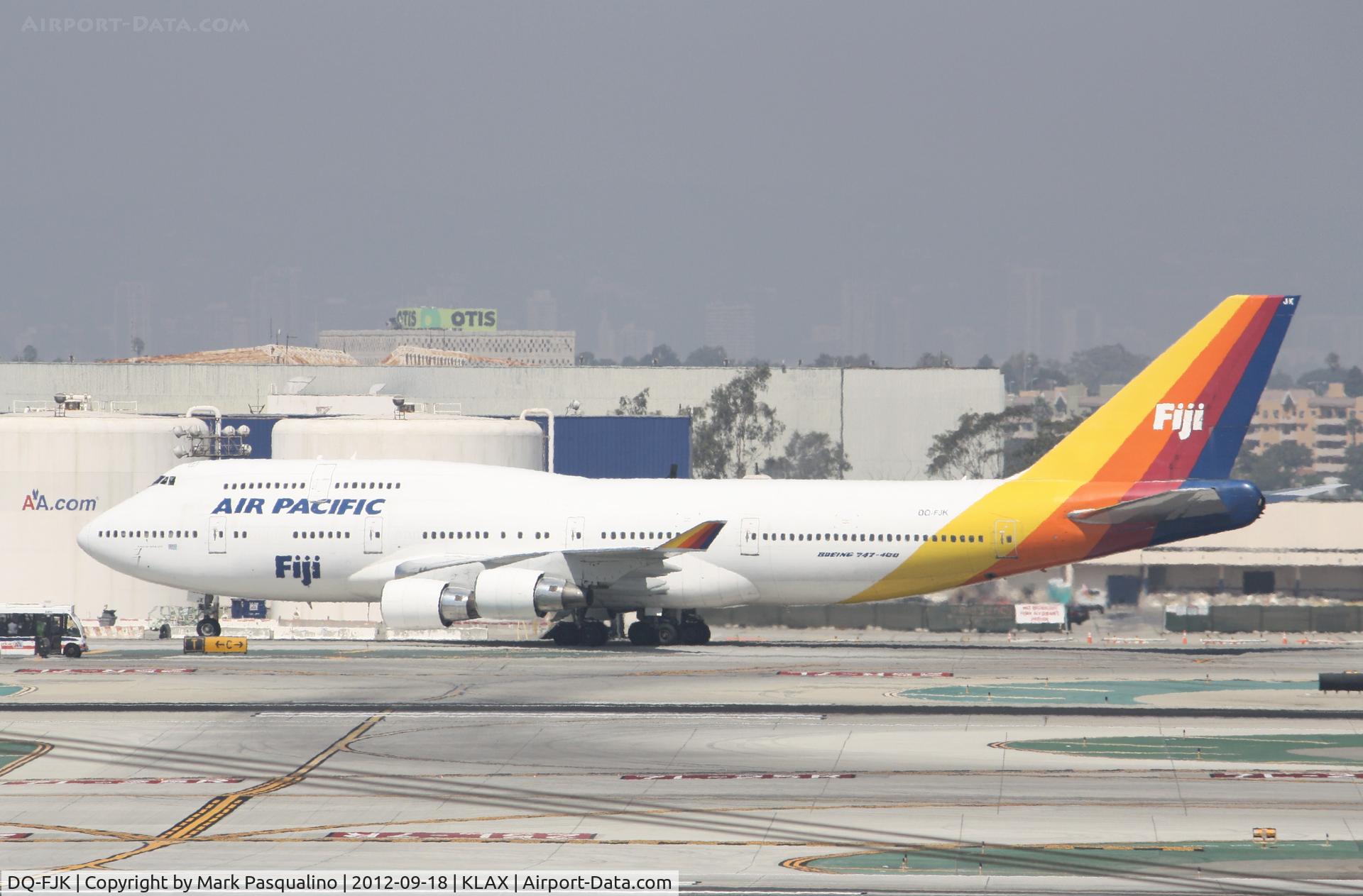 DQ-FJK, 1989 Boeing 747-412 C/N 24064, Boeing 747-400