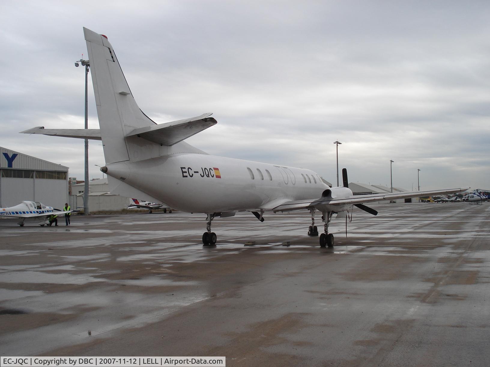 EC-JQC, 1978 Swearingen SA-226AT Merlin IVA C/N AT-066, En Sabadell (LELL) a la espera de revisión.