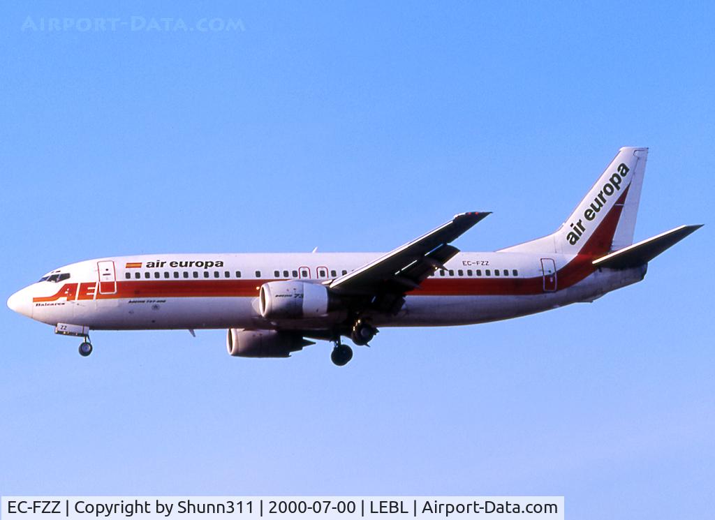 EC-FZZ, 1990 Boeing 737-4Y0 C/N 24686, Landing rwy 25