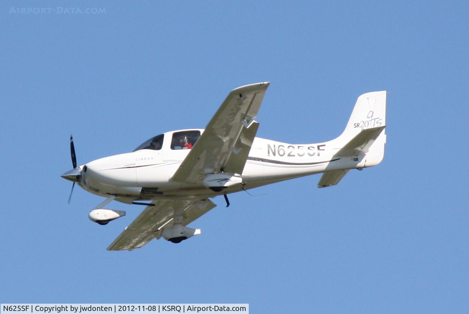 N625SF, 2006 Cirrus SR20 C/N 1720, Cirrus Sr-20 (N625SF) arrives at Sarasota-Bradenton International Airport