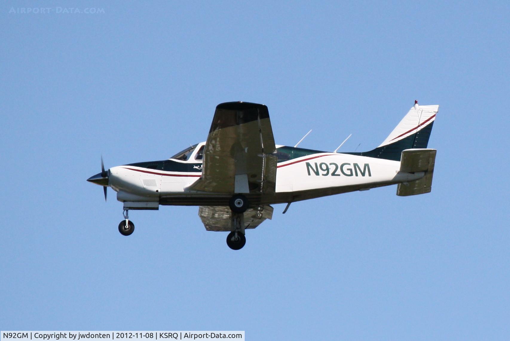 N92GM, 1978 Piper PA-28R-201T Cherokee Arrow III C/N 28R-7803263, Piper Cherokee (N92GM) arrives at Sarasota-Bradenton International Airport