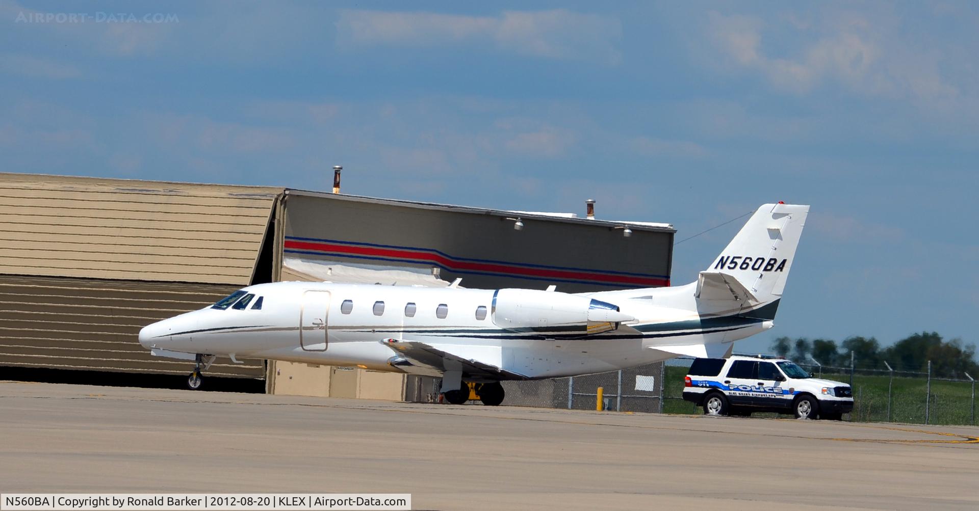 N560BA, 2005 Cessna 560XL C/N 560-5585, Taxi LEX