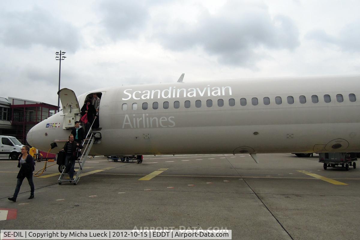 SE-DIL, 1989 McDonnell Douglas MD-82 (DC-9-82) C/N 49913, At Tegel