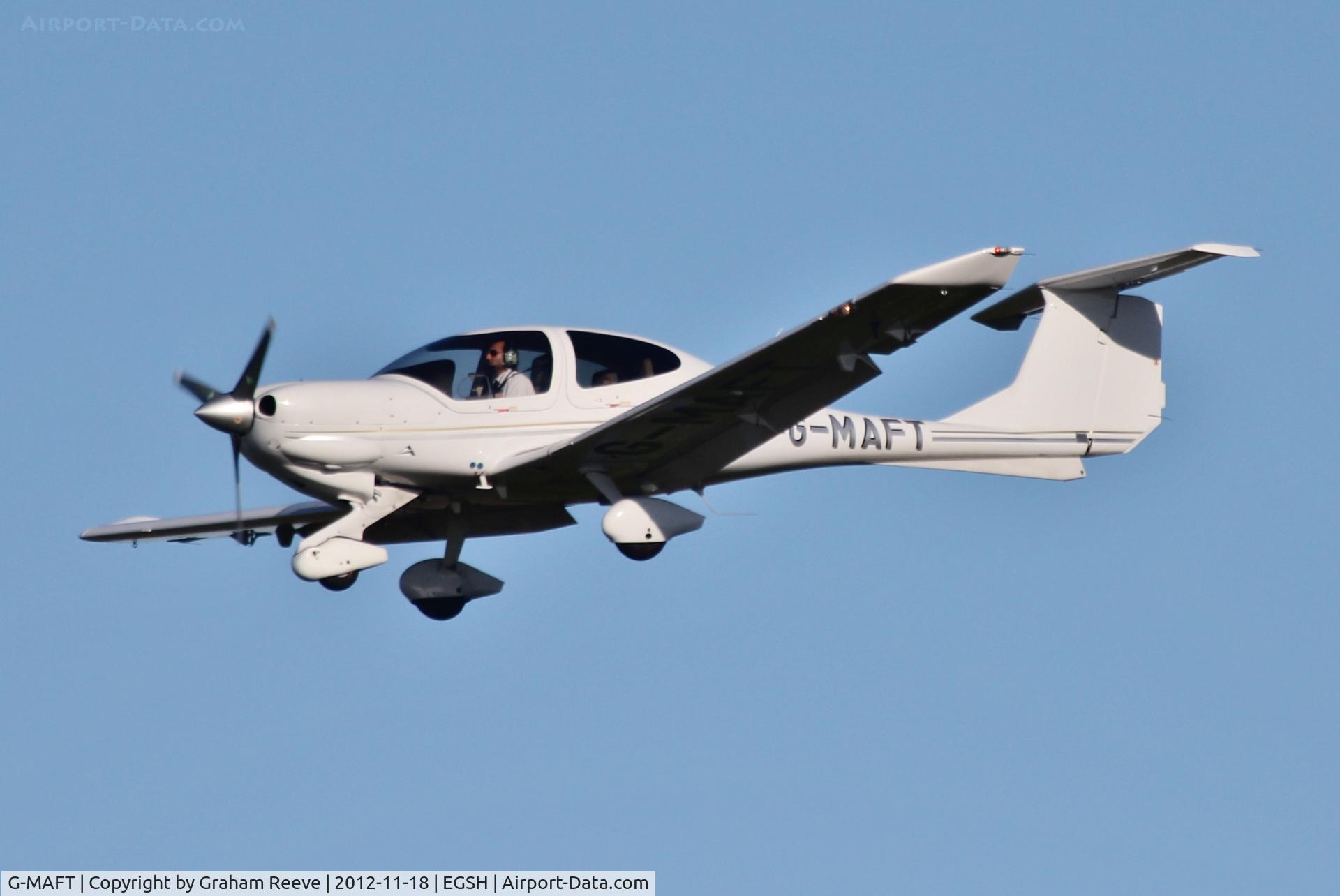 G-MAFT, 2006 Diamond DA-40D Diamond Star C/N D4.243, Coming into land at Norwich.