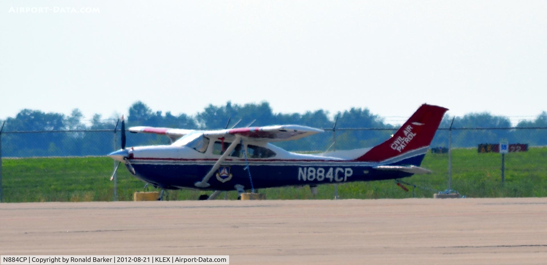 N884CP, 2008 Cessna 182T Skylane C/N 18282084, Lexington