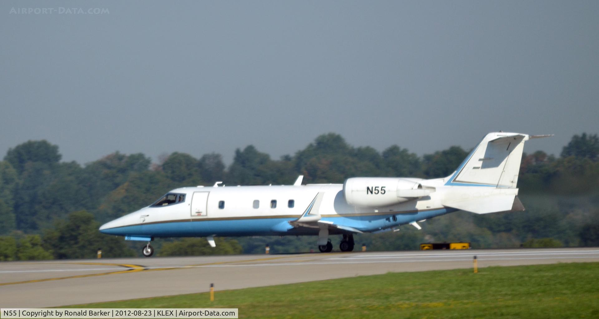 N55, 1993 Learjet Inc 60 C/N 013, Takeoff LEX