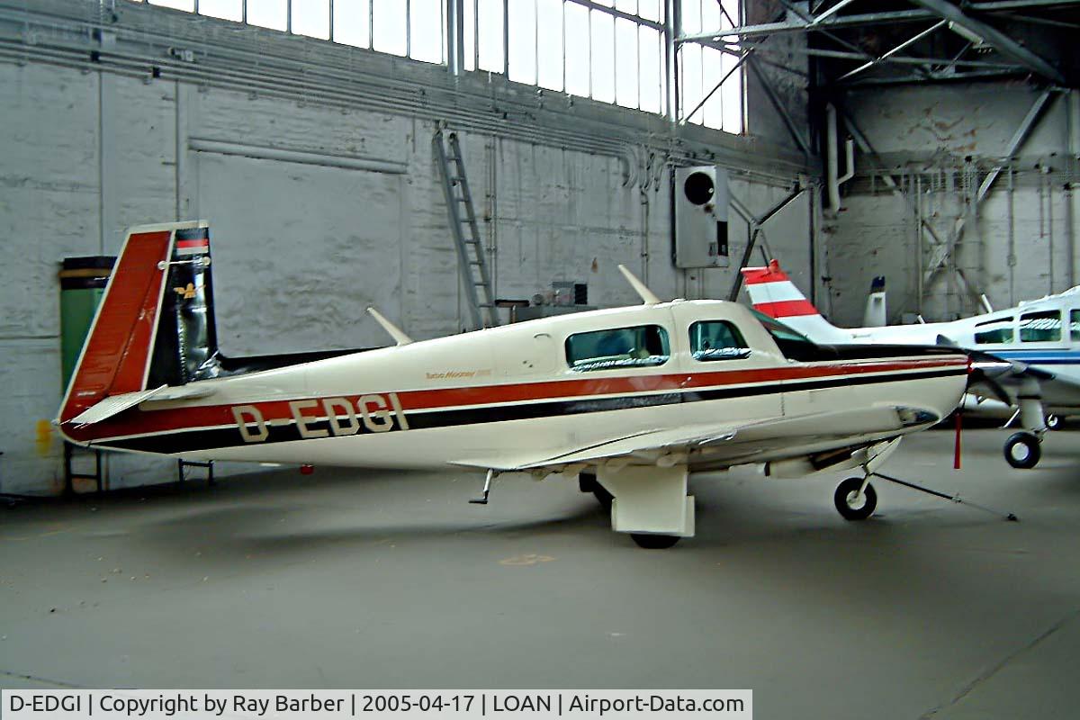 D-EDGI, 1979 Mooney M20K C/N 250193, Mooney M.20K Model 231 [25-0193] Weiner-Neustadt Ost~OE 17/04/2005