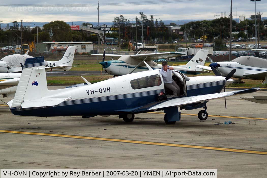 VH-OVN, 1998 Mooney M20R Ovation C/N 29-0156, Mooney M.20R Ovation [29-0156] Essendon~VH 20/03/2007