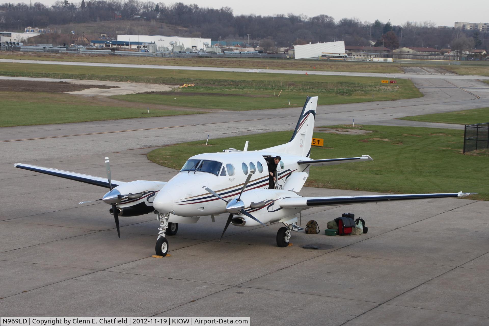 N969LD, Raytheon C90A King Air C/N LJ1737, Photographed from the viewing platform