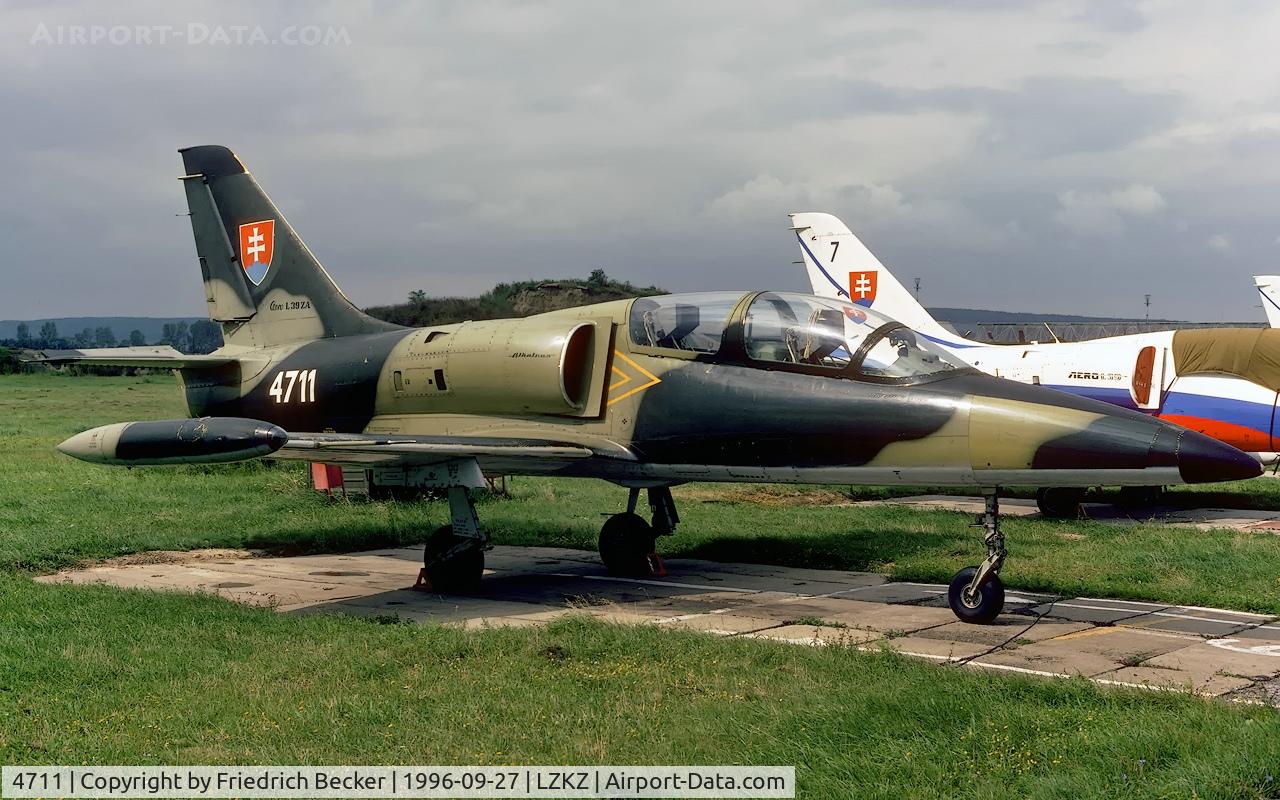 4711, Aero L-39ZA Albatros C/N 934711, flightline at Košice AB