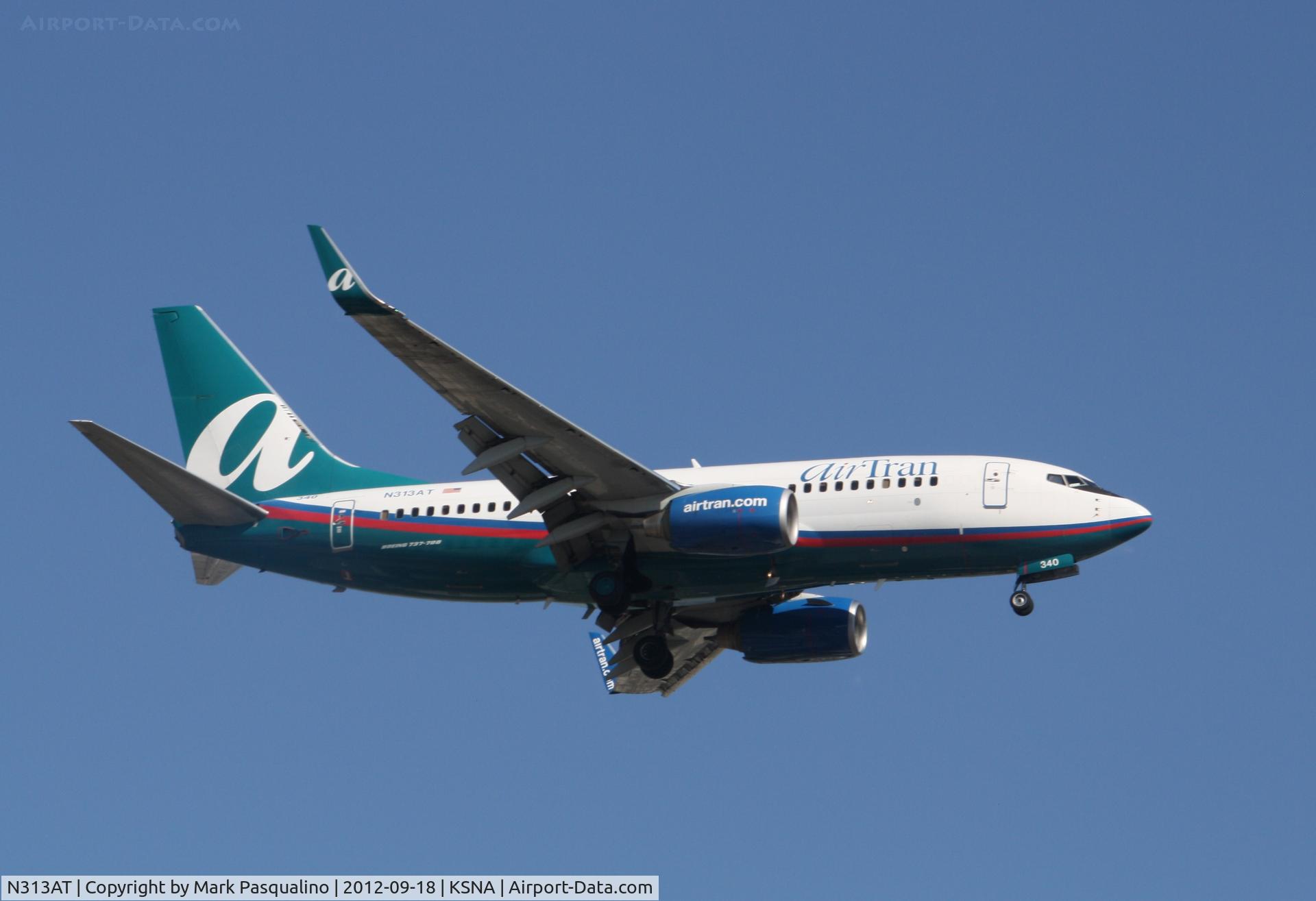 N313AT, 2007 Boeing 737-7BD C/N 33927, Boeing 737-700