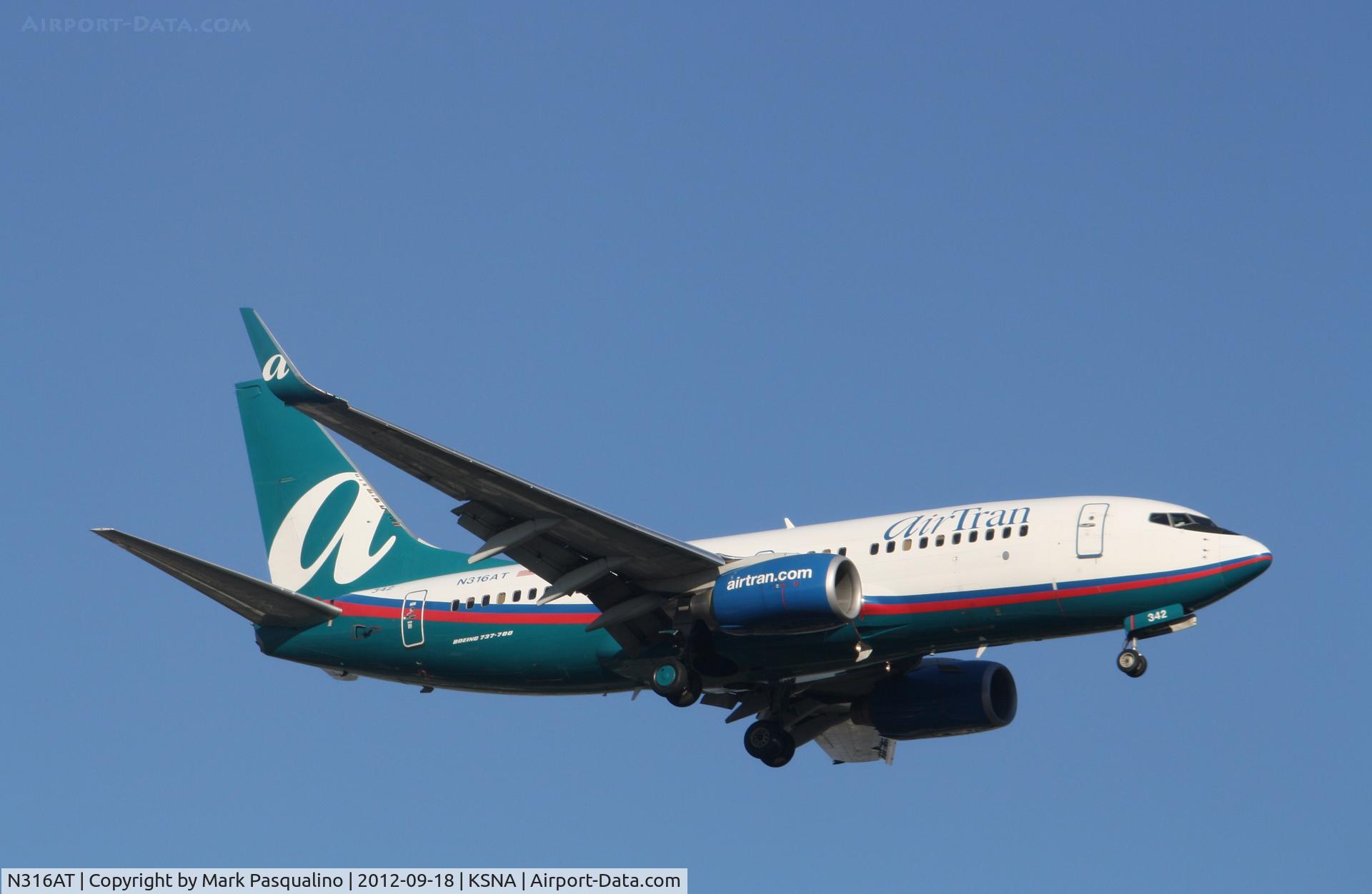 N316AT, 2007 Boeing 737-7BD C/N 33928, Boeing 737-700