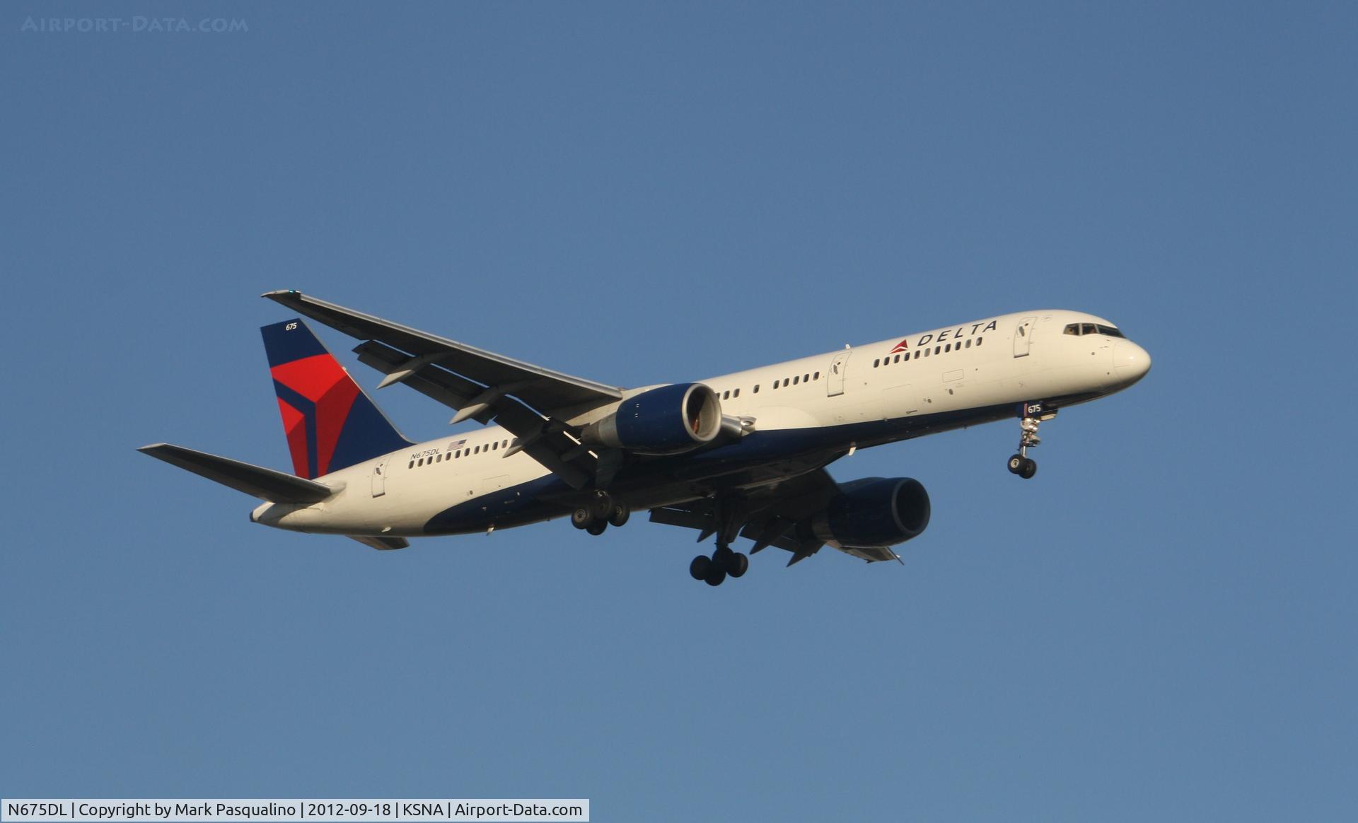N675DL, 1992 Boeing 757-232 C/N 25980, Boeing 757-200