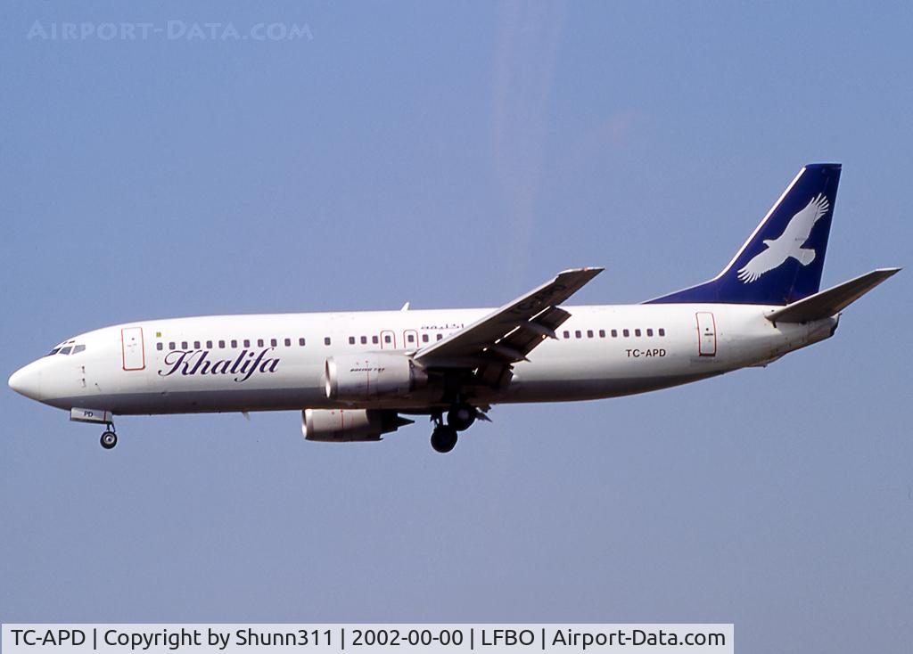 TC-APD, 1998 Boeing 737-42R C/N 29107/2997, Landing rwy 14R