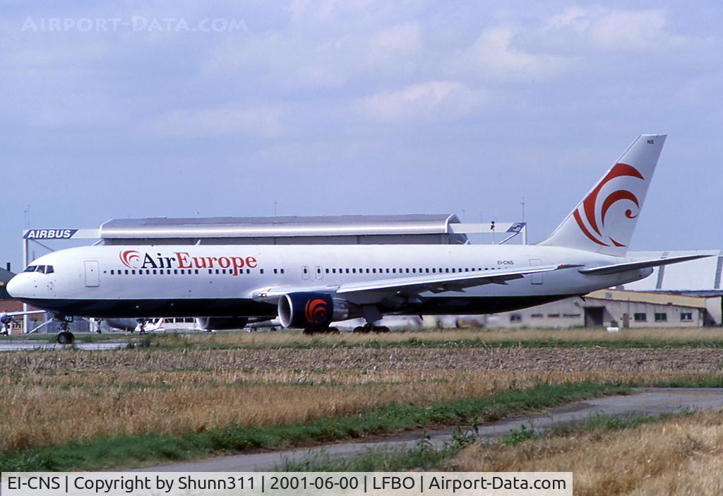 EI-CNS, 1997 Boeing 767-3Q8 C/N 27600, Lining up rwy 32R for departure...