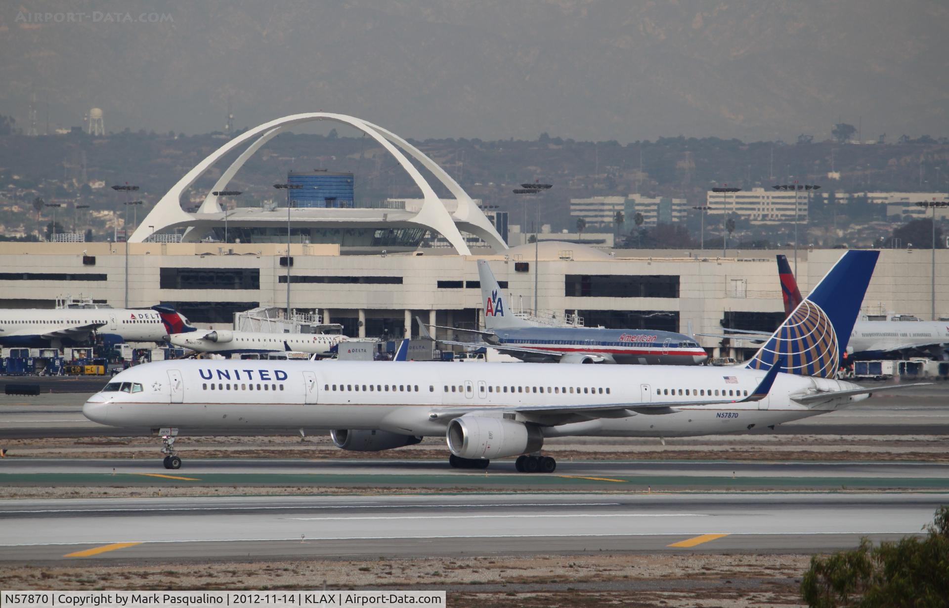 N57870, 2003 Boeing 757-33N C/N 33525, Boeing 757-300