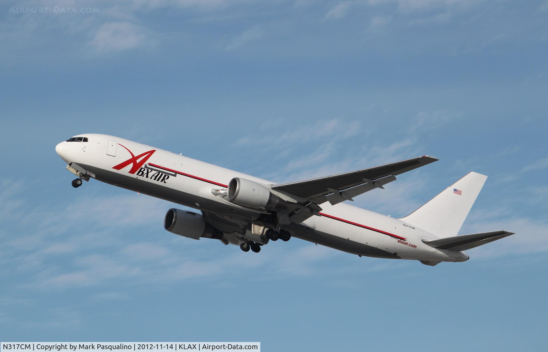 N317CM, 1988 Boeing 767-338 C/N 24317, Boeing 767-300