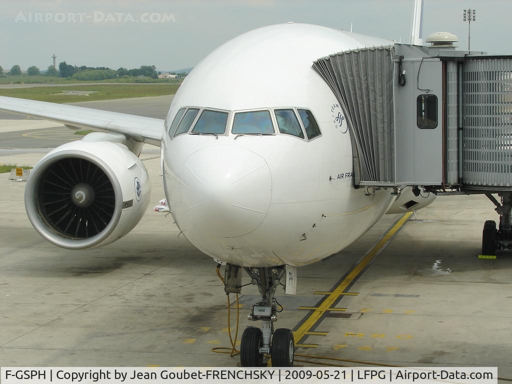 F-GSPH, 1999 Boeing 777-228/ER C/N 28675, to Tokyo