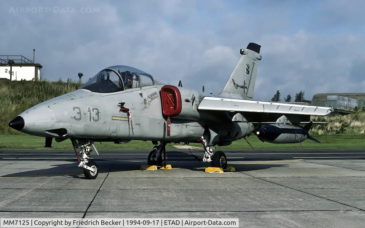 MM7125, AMX International AMX C/N IX037, static display