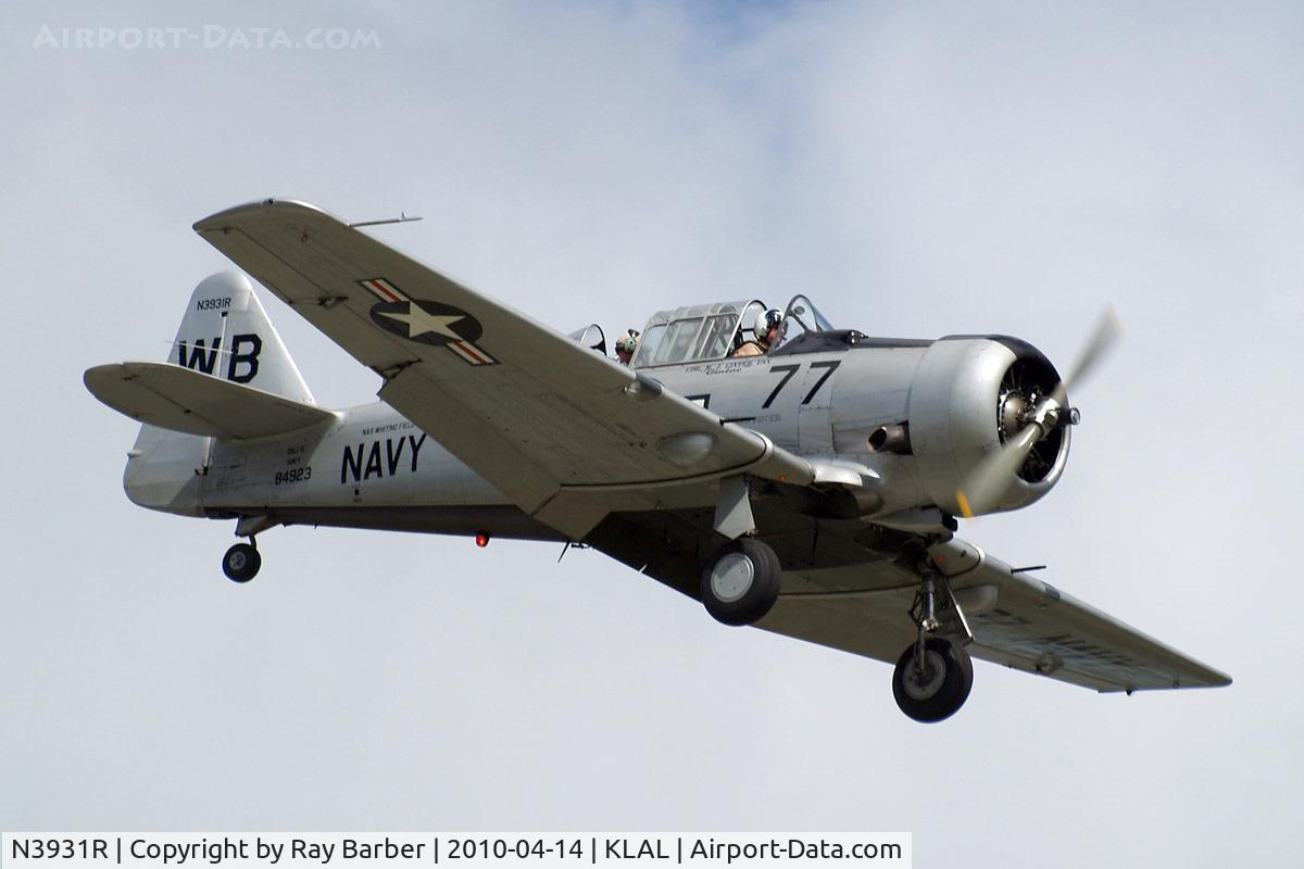 N3931R, North American AT-6B Texan C/N 84-923, North American SNJ-5 Texan [88-16784] Lakeland-Linder~N 14/04/2010