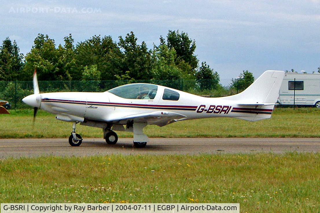 G-BSRI, 1992 Lancair 235 C/N PFA 191-11467, Neico Lancair 235 [PFA 191-11467] Kemble~G 11/07/2004