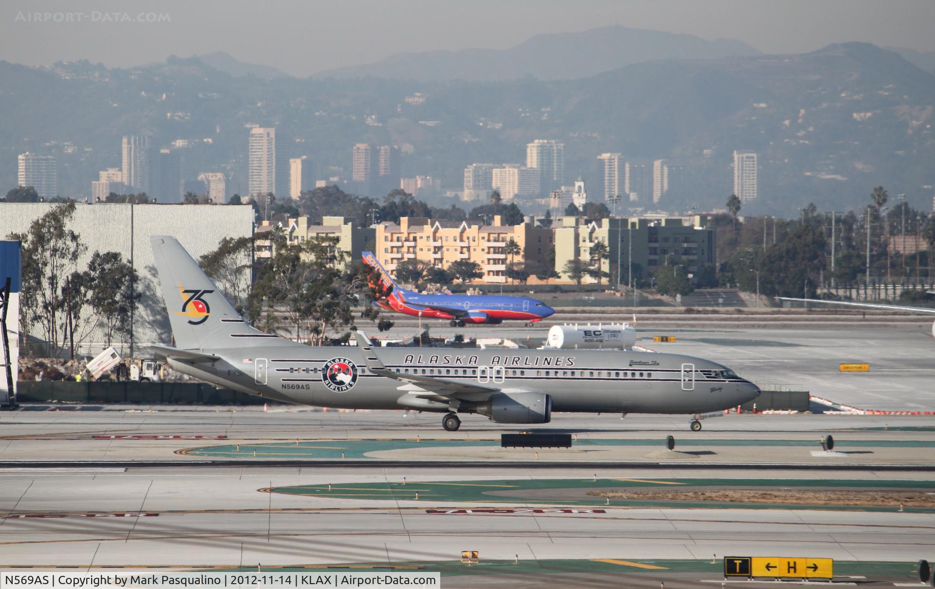 N569AS, 2007 Boeing 737-890 C/N 35184, Boeing 737-800