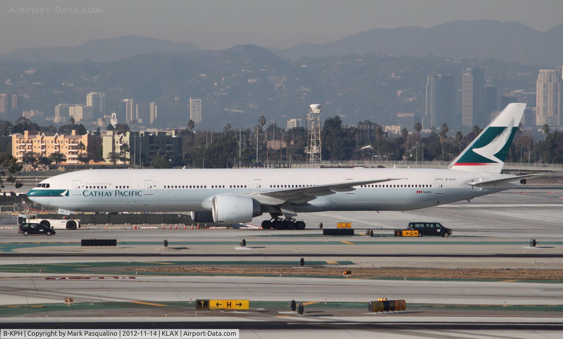 B-KPH, 2008 Boeing 777-367/ER C/N 35301, Boeing 777-300ER