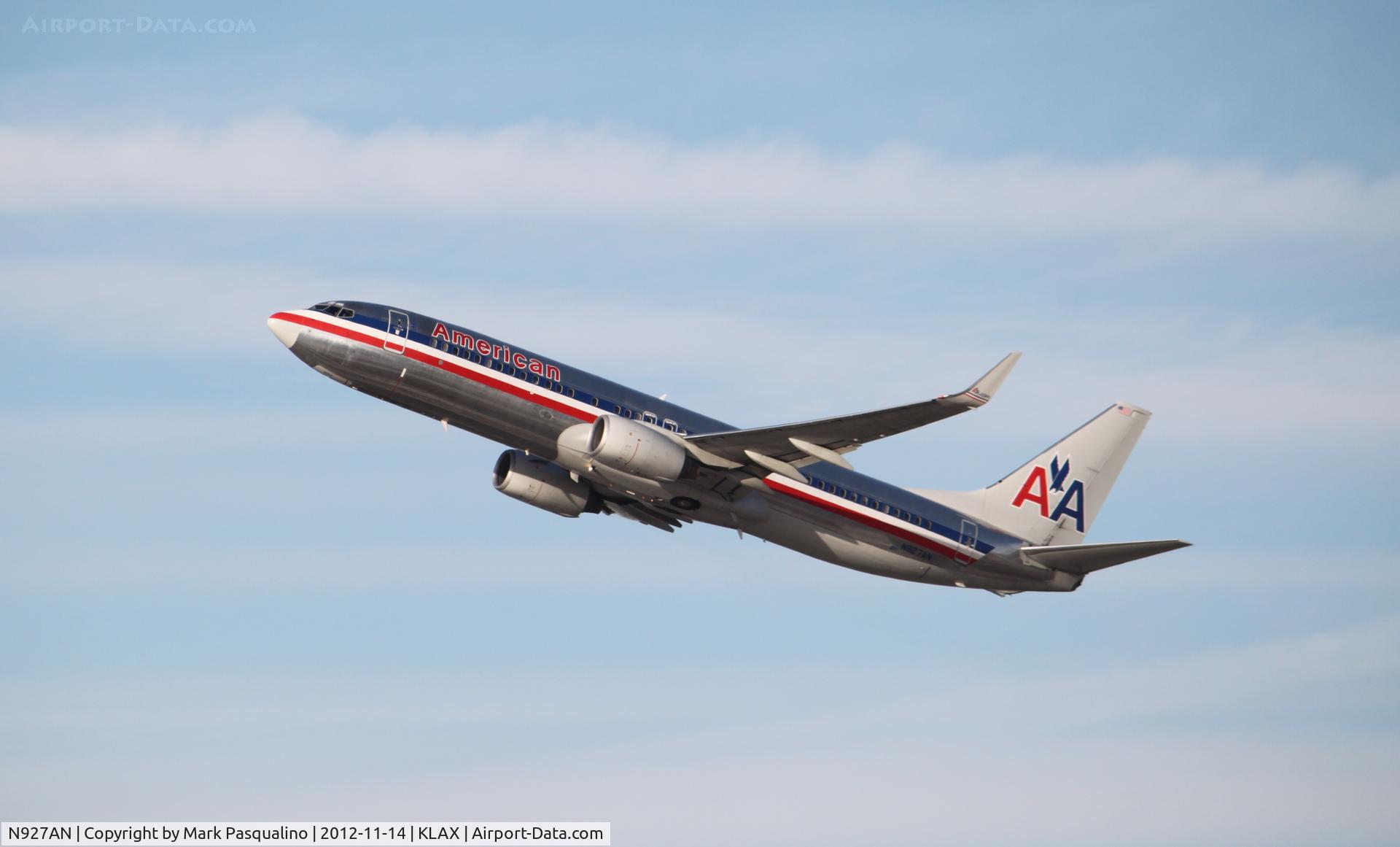N927AN, 2000 Boeing 737-823 C/N 30077, Boeing 737-800