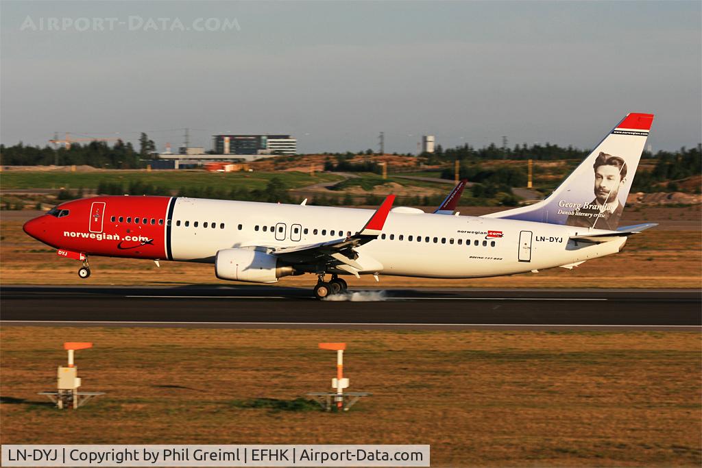 LN-DYJ, 2010 Boeing 737-8JP C/N 39045, Taken at EFHK.