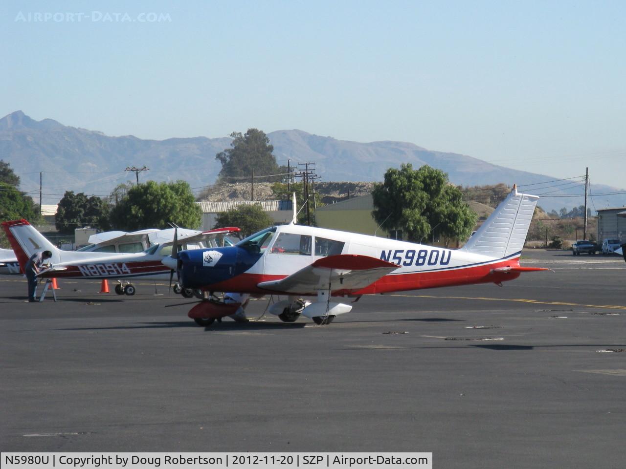 N5980U, 1970 Piper PA-28-140 C/N 28-26870, 1970 Piper PA-28-140 CRUISER, Lycoming O-320-E2A 150 Hp, wheel fairings standard on the Cruiser model.